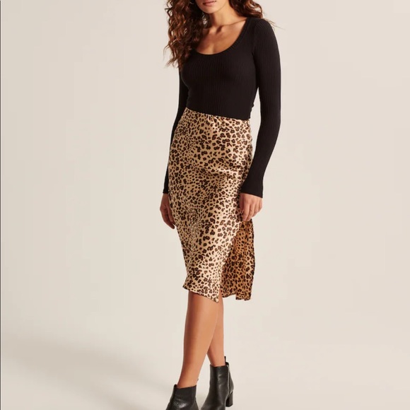 Abercrombie & Fitch Dresses & Skirts - Abercrombie Leopard Satin High-Slit Midi Skirt